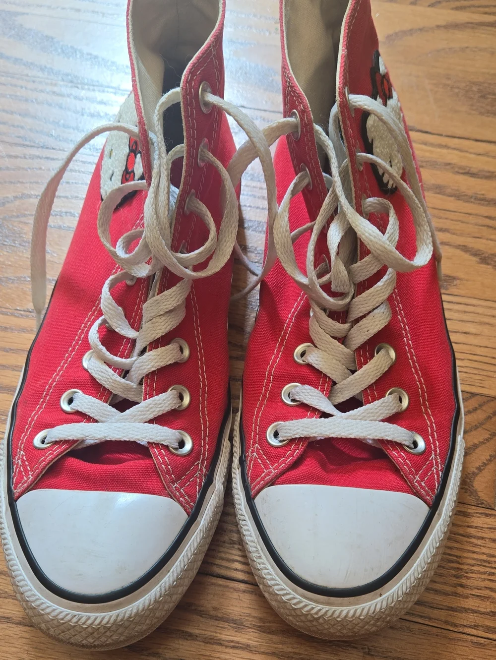 Hello Kitty Red High-Top Concerse Sneakers Size 11 W or M Size 9